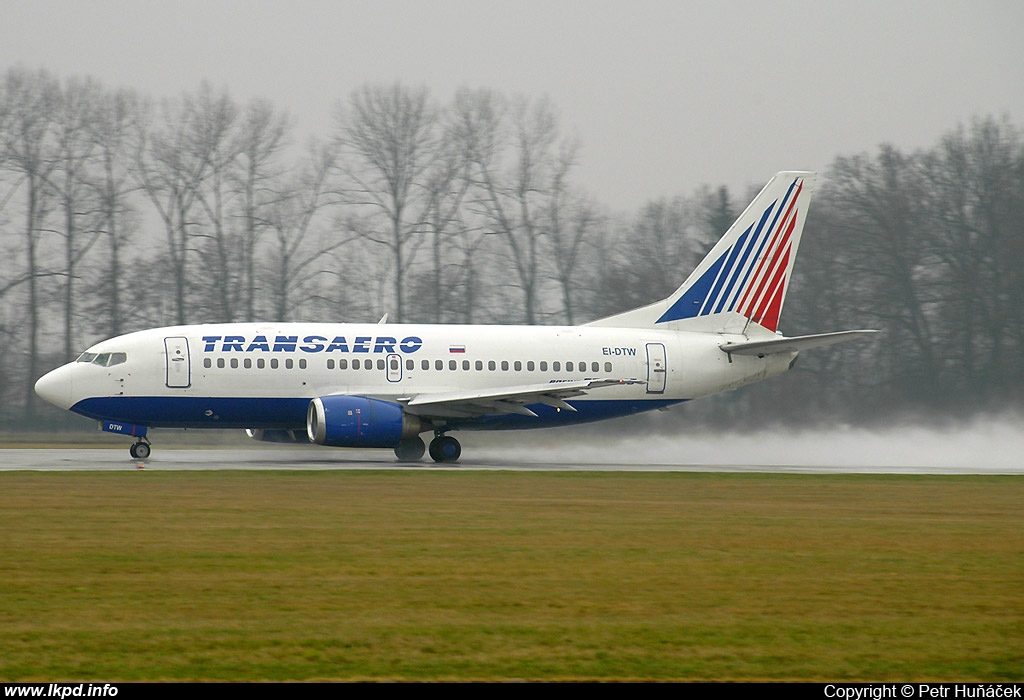 Transaero Airlines – Boeing B737-5Y0 EI-DTW