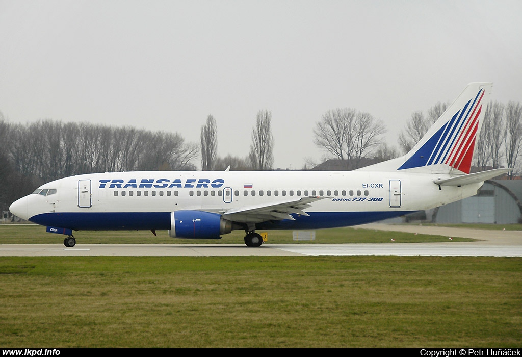 Transaero Airlines – Boeing B737-329 EI-CXR