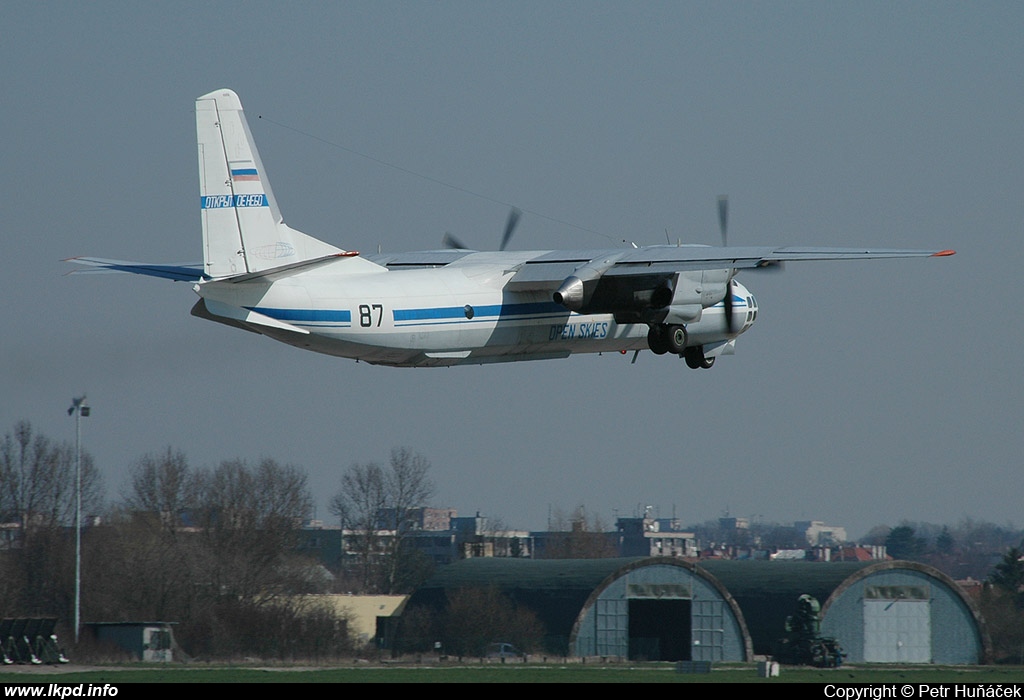 Russia Air Force – Antonov AN-30B 87