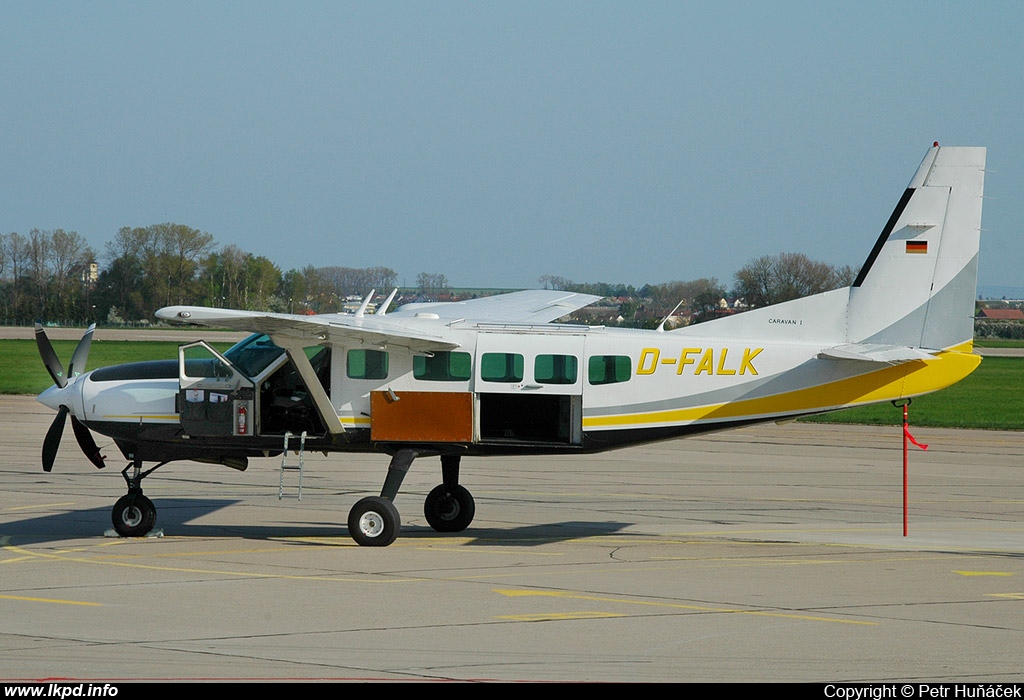 Businesswings – Cessna 208 Caravan I D-FALK