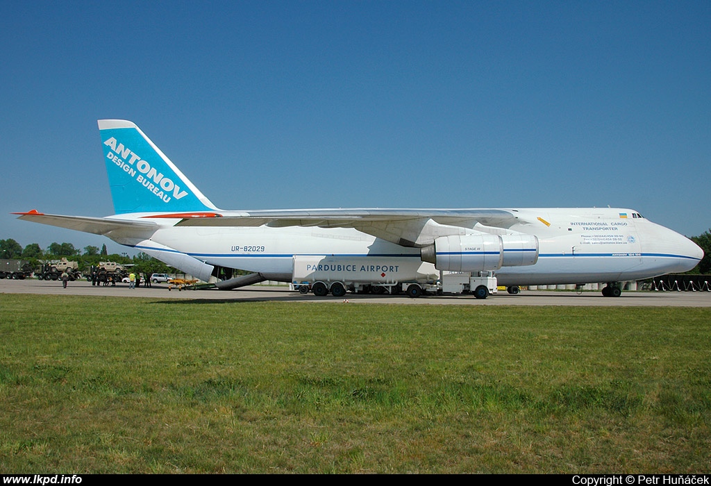 Antonov Design Bureau – Antonov AN-124-100 UR-82029