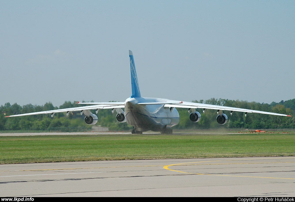 Antonov Design Bureau – Antonov AN-124-100 UR-82029