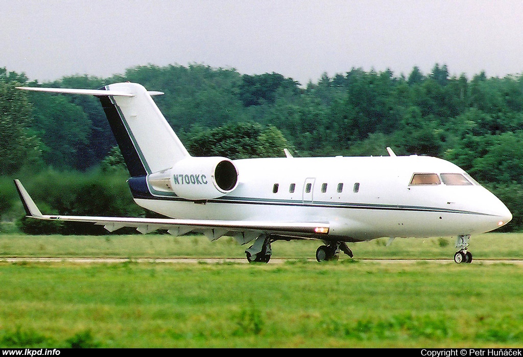 Kimberly&Clark – Canadair CL-600-2B16 Challenger 601-3A  N700KC