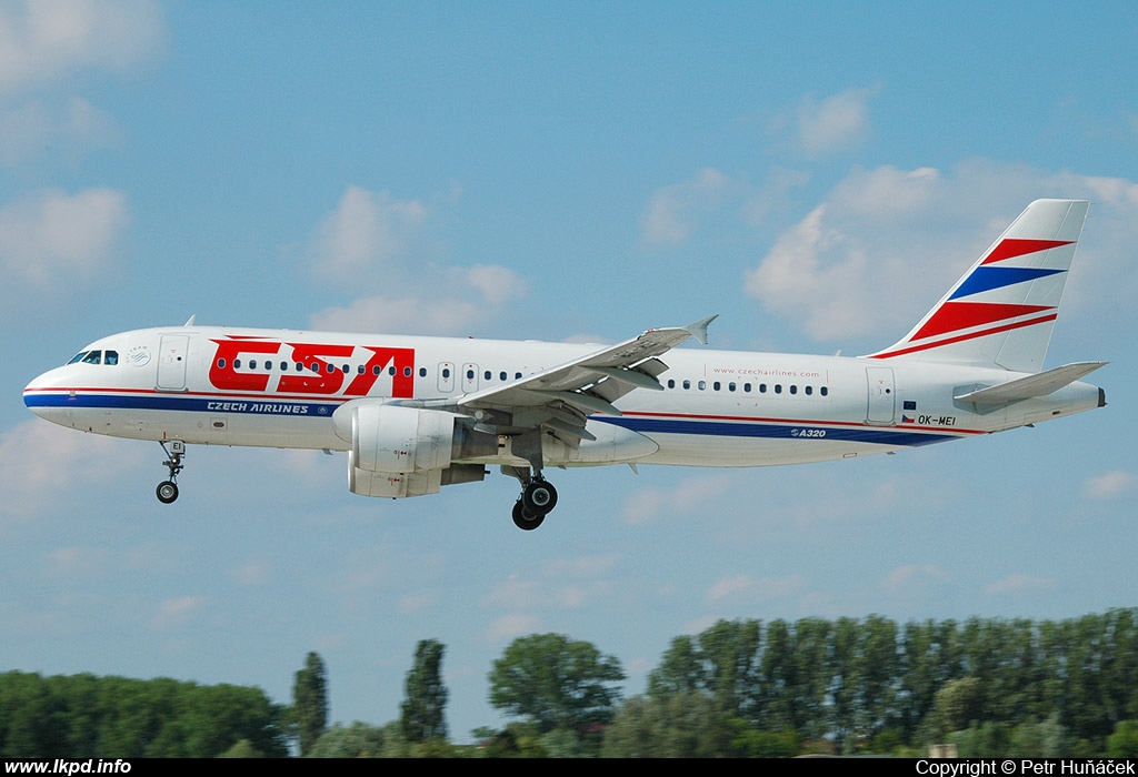 SA Czech Airlines – Airbus A320-214 OK-MEI