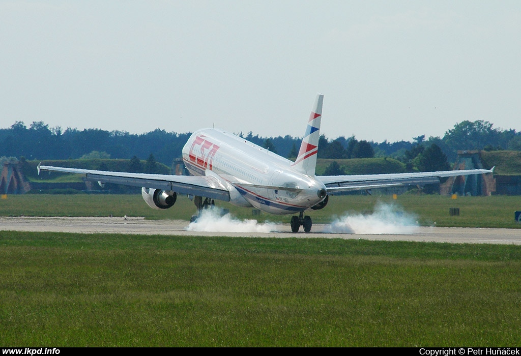 SA Czech Airlines – Airbus A320-214 OK-MEI