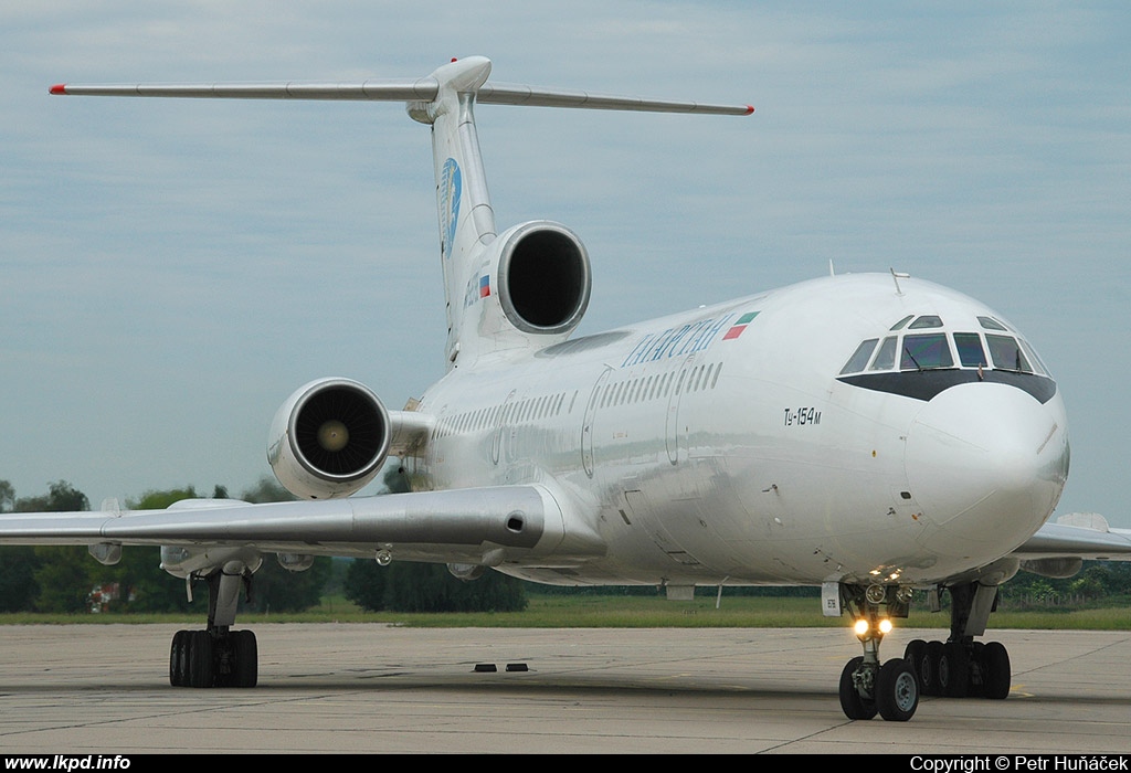 Tatarstan Airlines – Tupolev TU-154M RA-85798