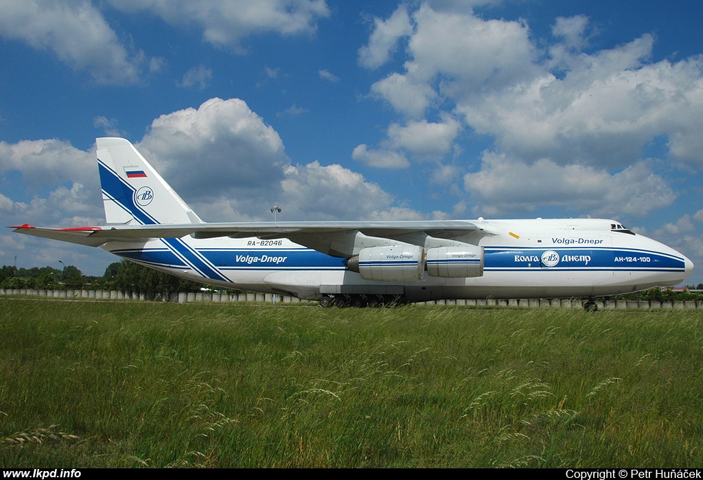 Volga-Dnepr Airlines – Antonov AN-124-100 RA-82046