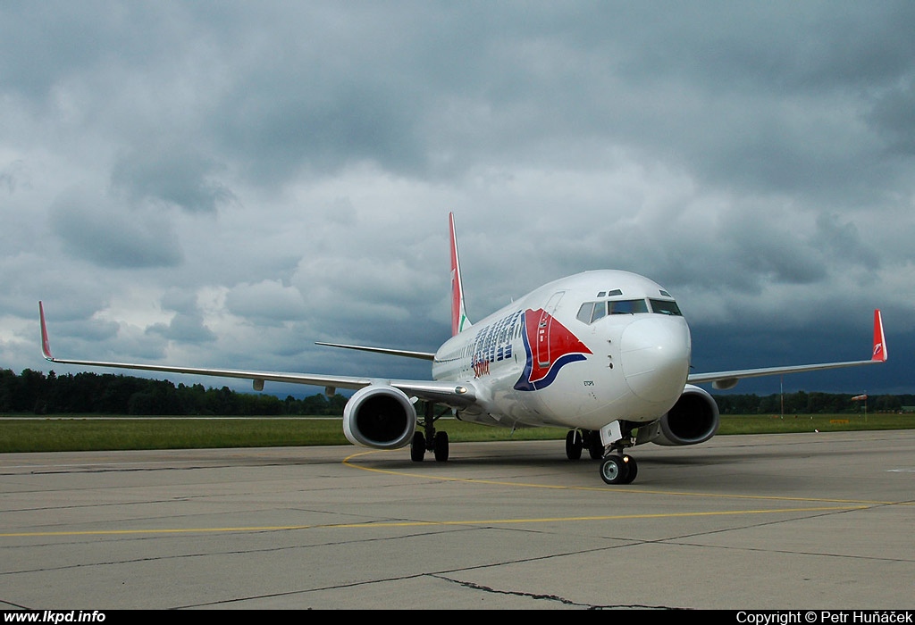 Travel Service – Boeing B737-86N OK-TVA