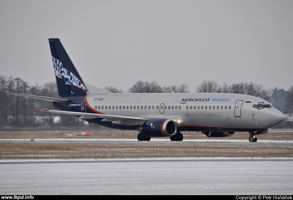 Nordavia – Boeing B737-33R VP-BKT