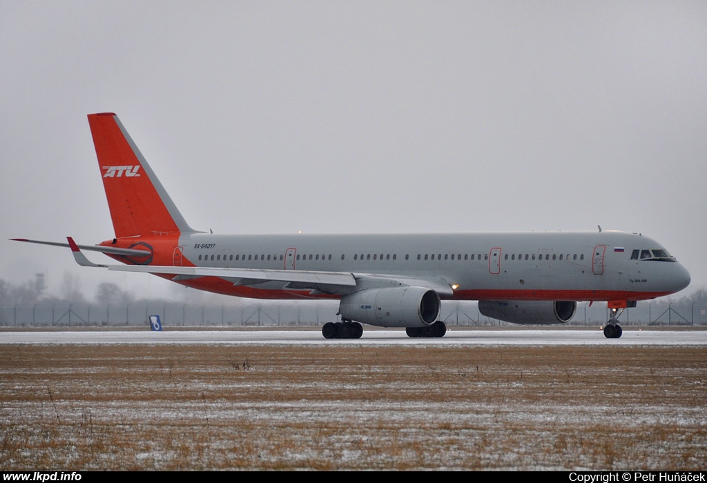 Aviastar-TU – Tupolev TU-204-100 RA-64017