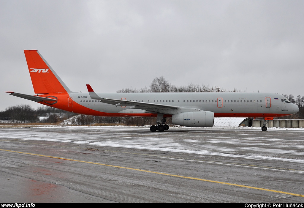 Aviastar-TU – Tupolev TU-204-100 RA-64017