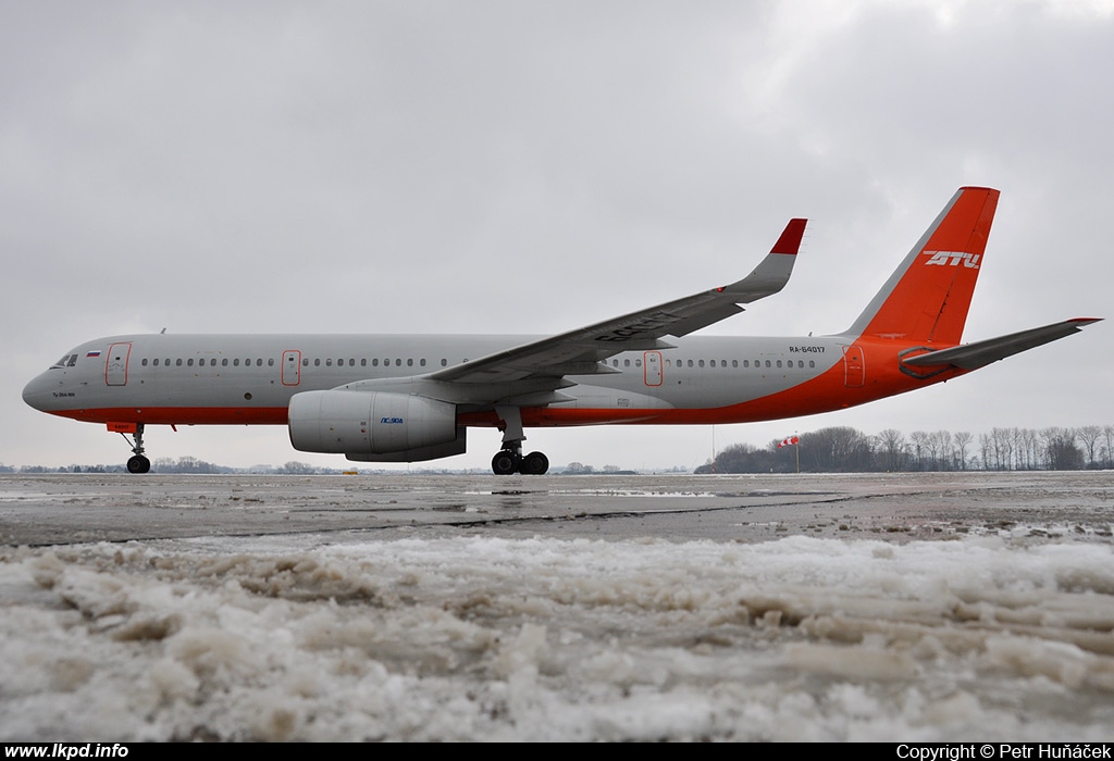 Aviastar-TU – Tupolev TU-204-100 RA-64017