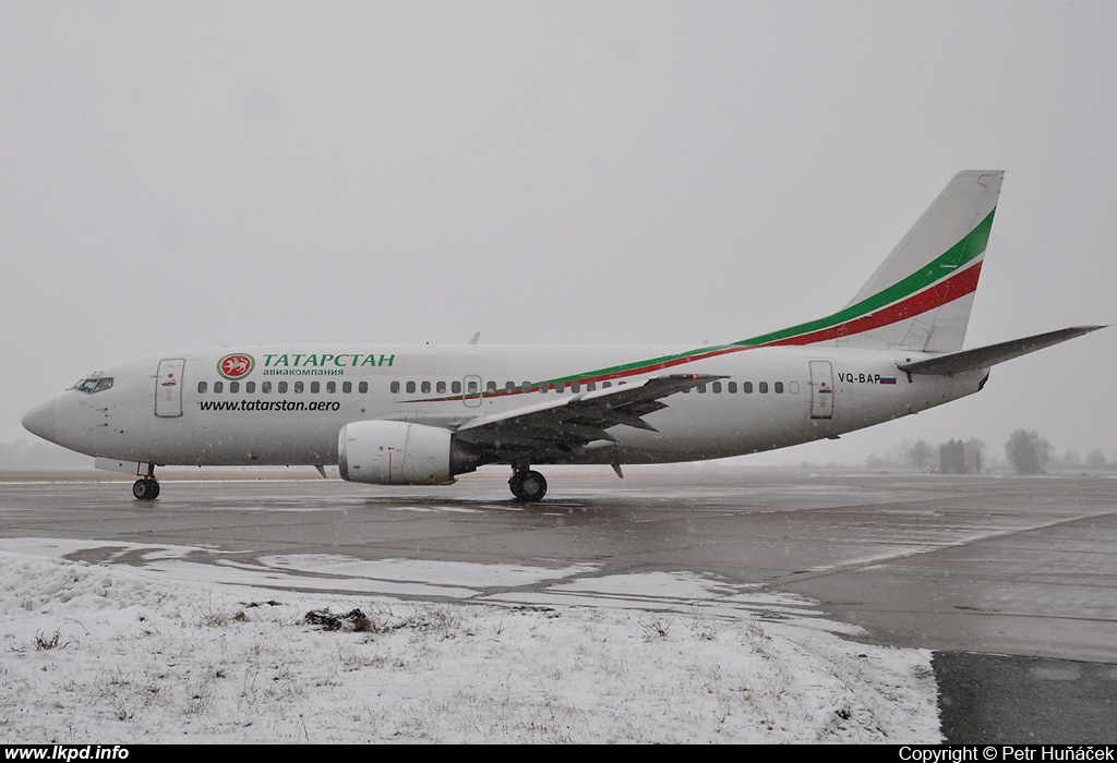 Tatarstan Airlines – Boeing B737-322 VQ-BAP