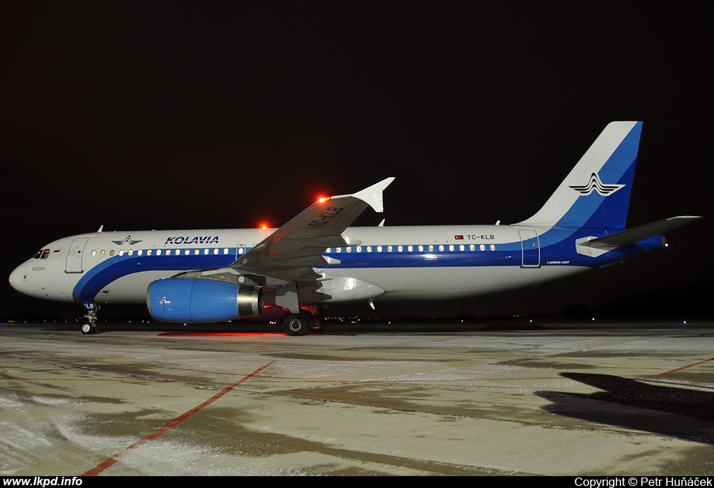 Kolavia – Airbus A320-232 TC-KLB