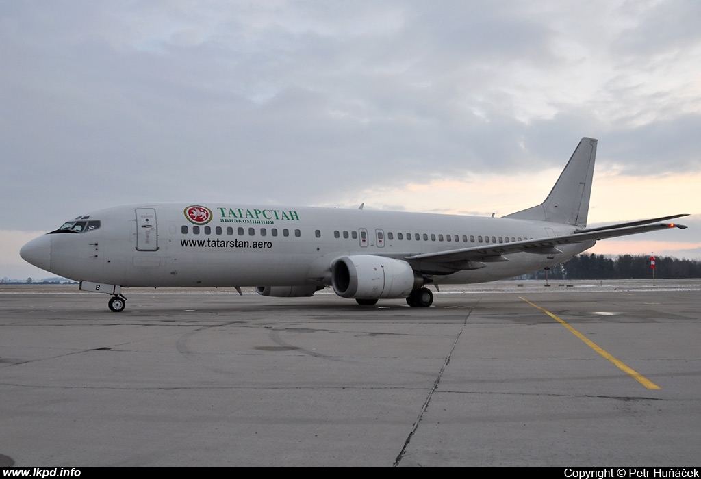 Tatarstan Airlines – Boeing B737-4D7 VQ-BDB