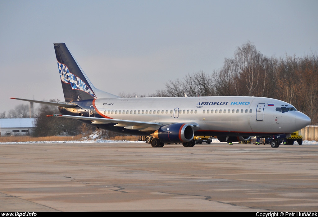 Nordavia – Boeing B737-33R VP-BKT