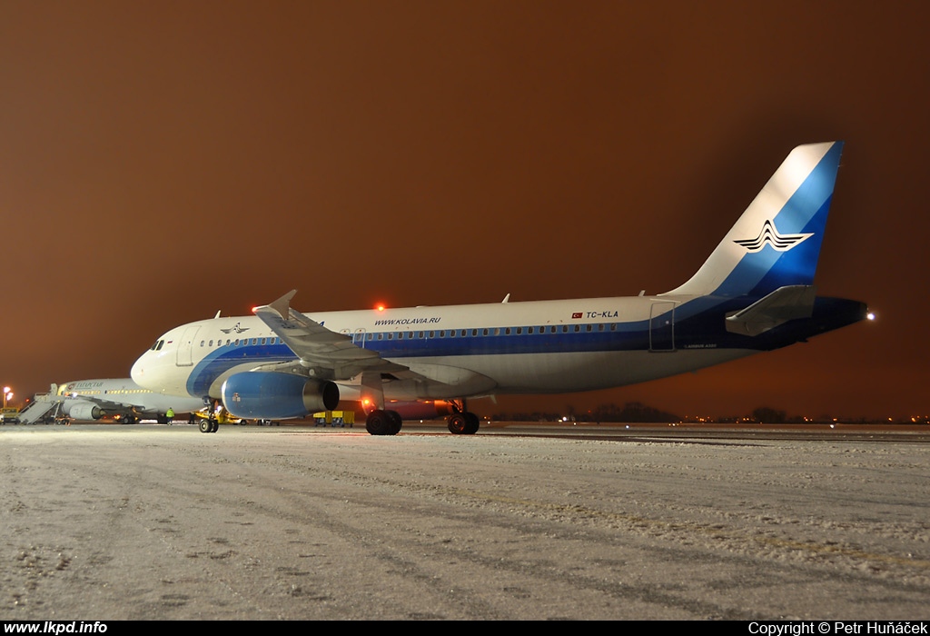 Kolavia – Airbus A320-232 TC-KLA