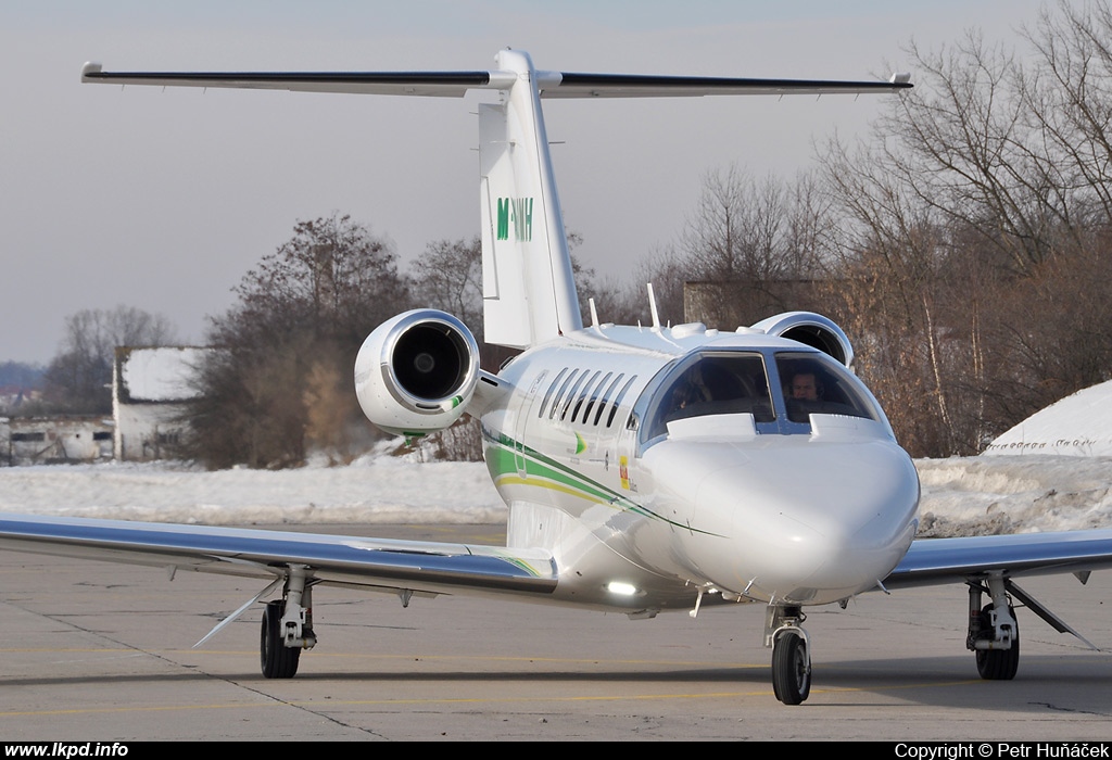 Herrenknecht Aviation – Cessna C525B CJ3 M-MHMH