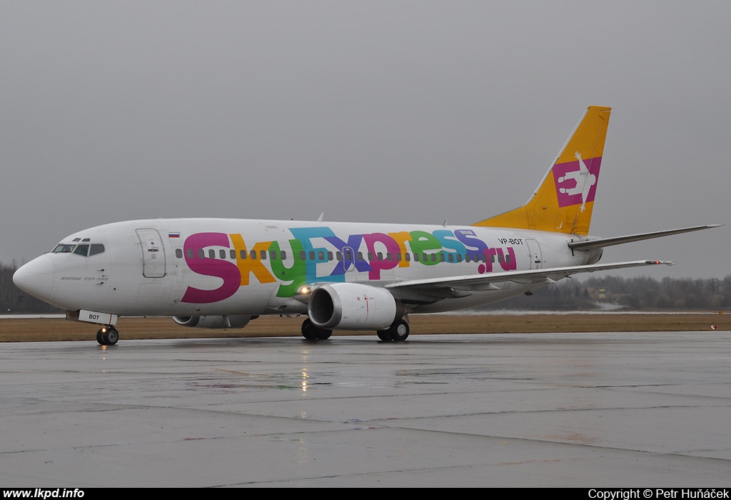 Sky Express – Boeing B737-341 VP-BOT