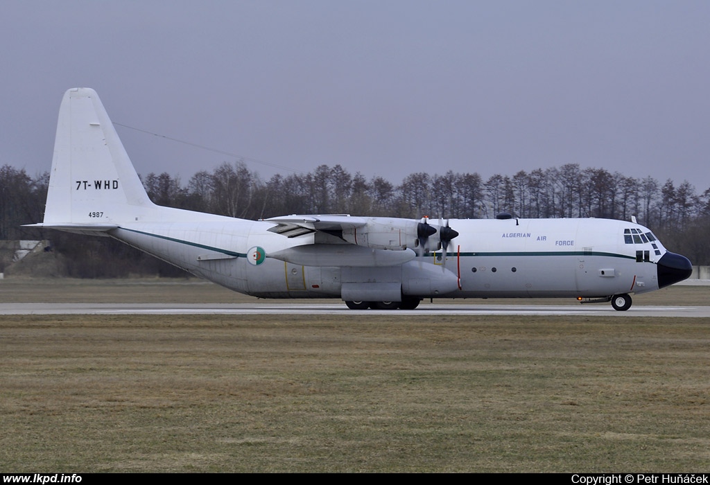 Algeria Air Force – Lockheed C-130H-30 Hercules 7T-WHD