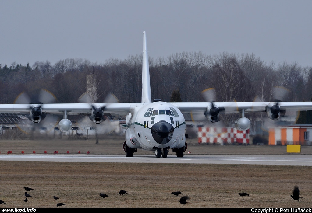 Algeria Air Force – Lockheed C-130H-30 Hercules 7T-WHD