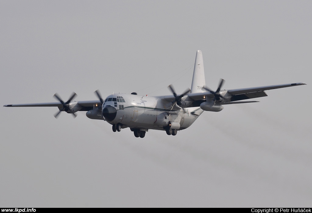 Algeria Air Force – Lockheed C-130H-30 Hercules 7T-WHD