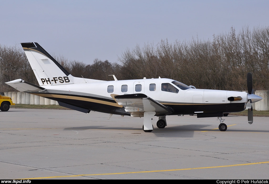 Air Frans – Socata TBM 700N PH-FSB