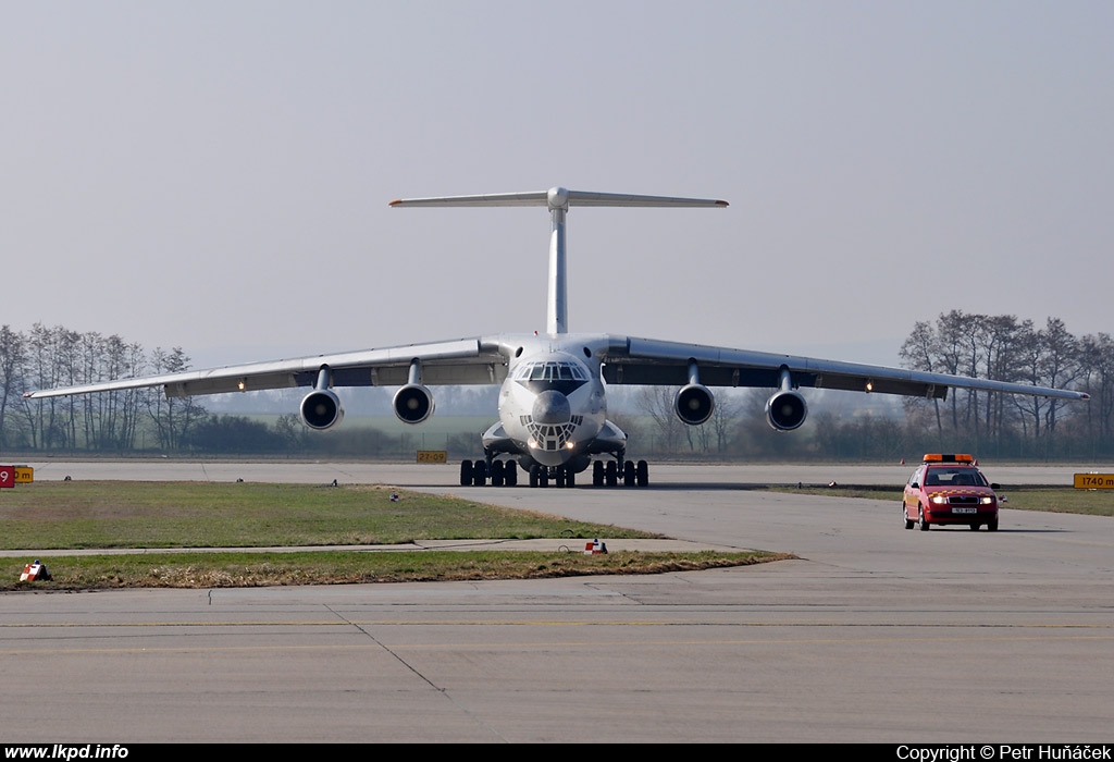 Sky Georgia – Iljuin IL-76TD 4L-SKL