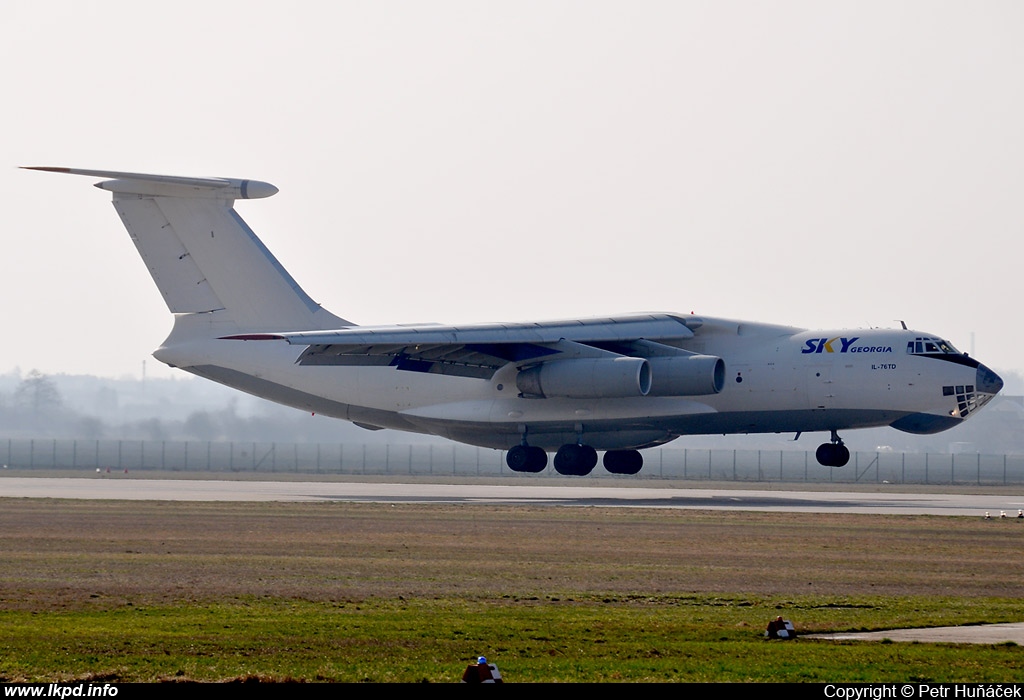 Sky Georgia – Iljuin IL-76TD 4L-SKL