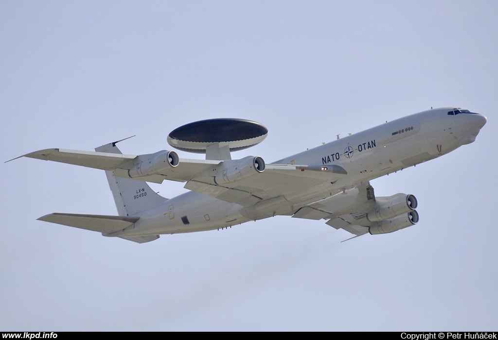 NATO – Boeing E-3A AWACS LX-N90450