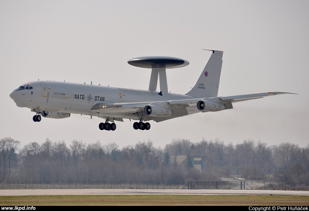 NATO – Boeing E-3A AWACS LX-N90450