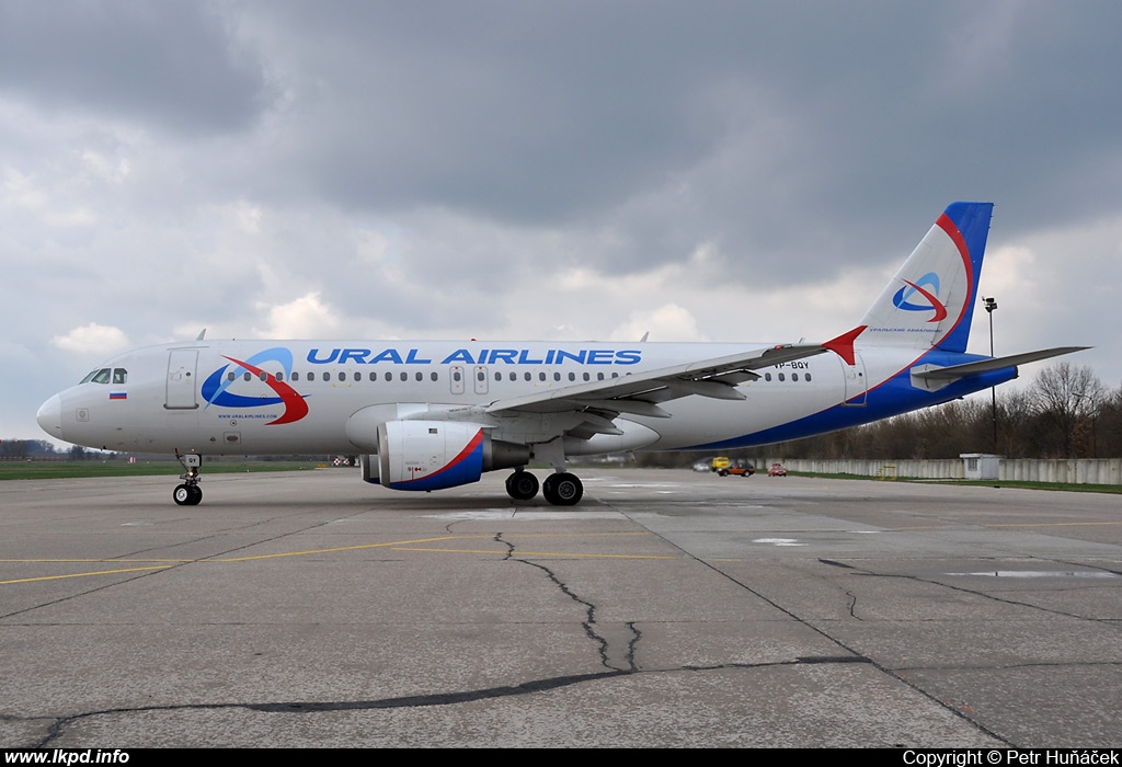 Ural Airlines – Airbus A320-211 VP-BQY