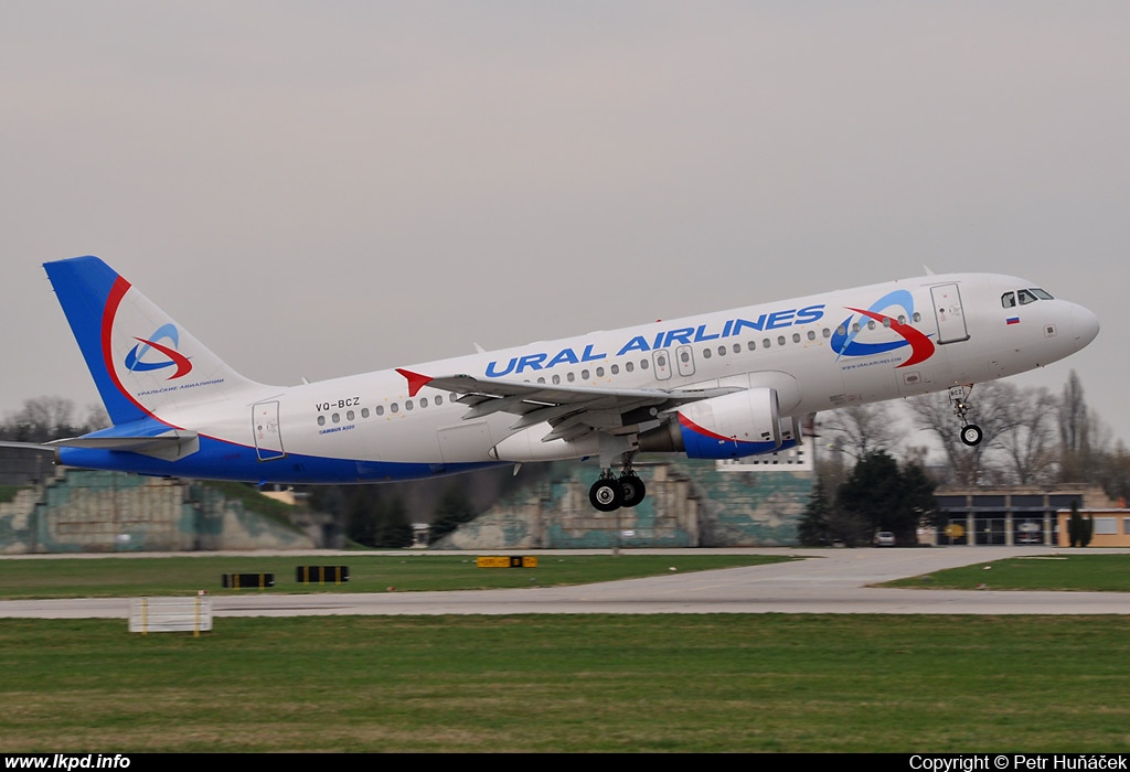 Ural Airlines – Airbus A320-214 VQ-BCZ