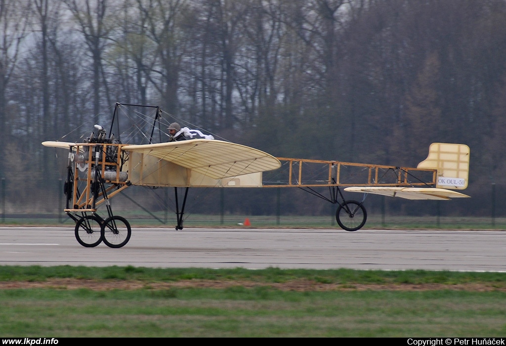 Private/Soukrom – Replica Bleriot XI OK-OUL-50