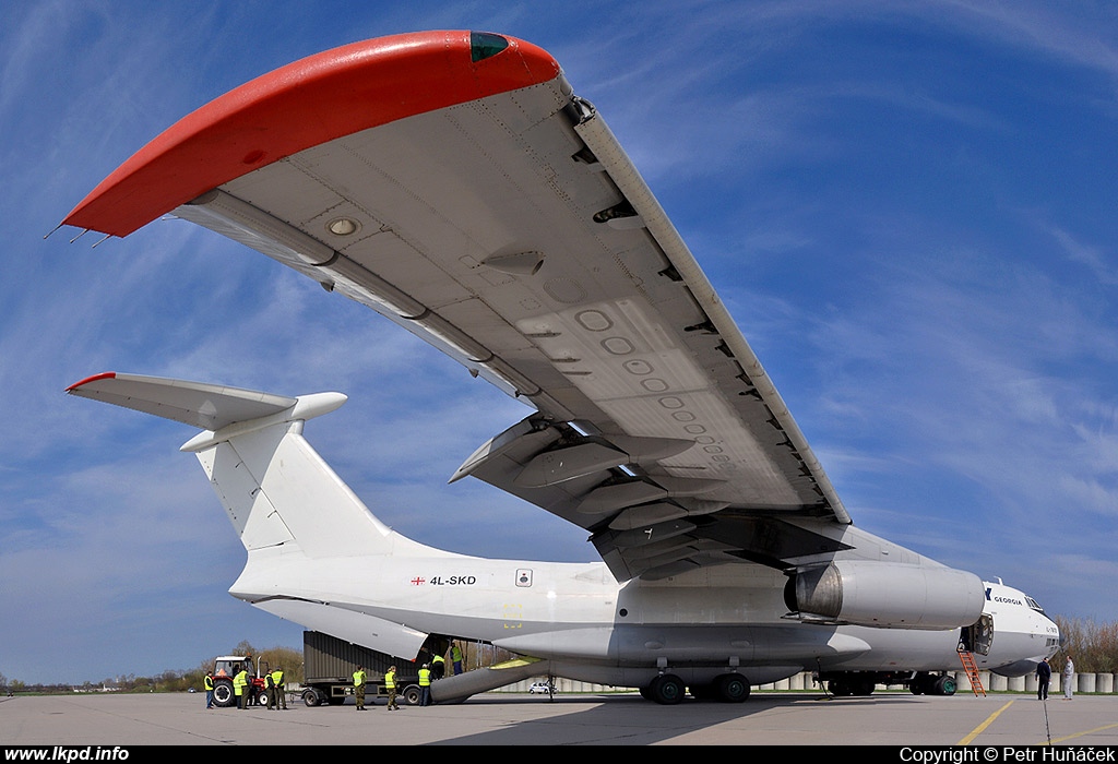 Sky Georgia – Iljuin IL-76TD 4L-SKD