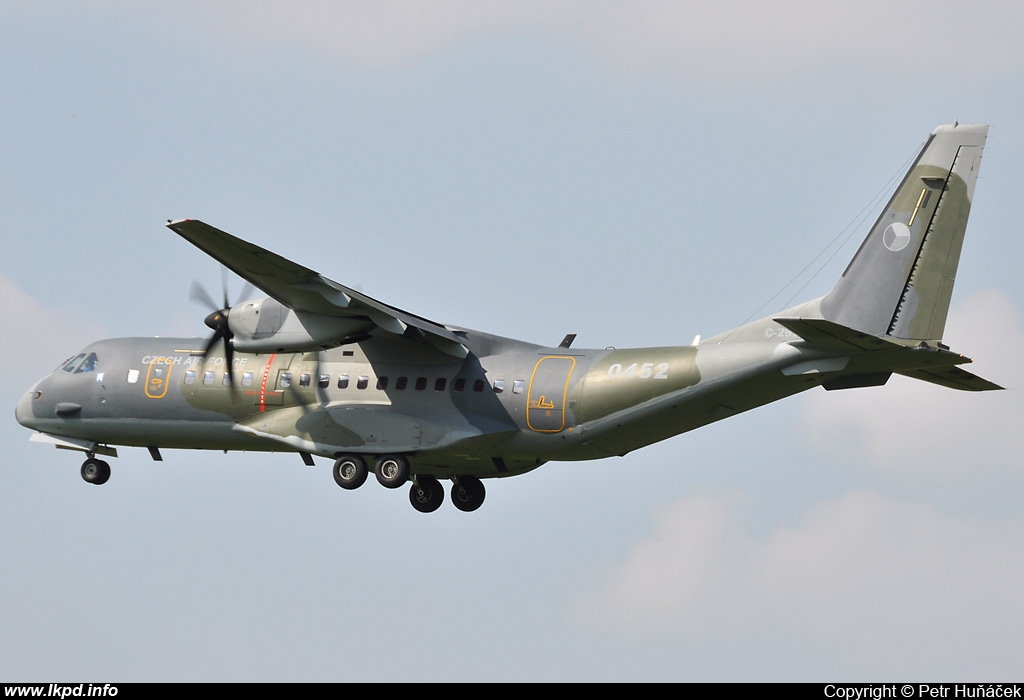 Czech Air Force – CASA C-295M 0452