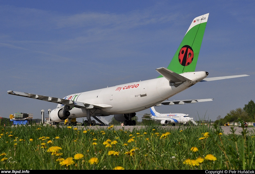 ACT Airlines – Airbus A300B4-203(F) TC-ACU