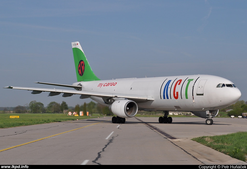 ACT Airlines – Airbus A300B4-203(F) TC-ACU