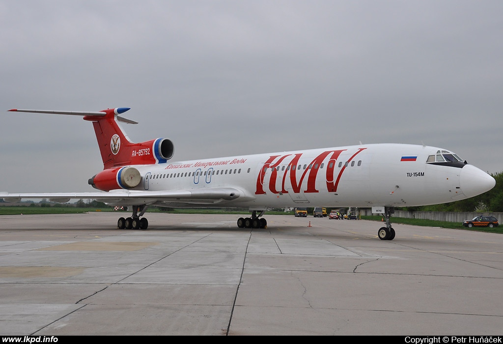 KMV Avia – Tupolev TU-154M RA-85792