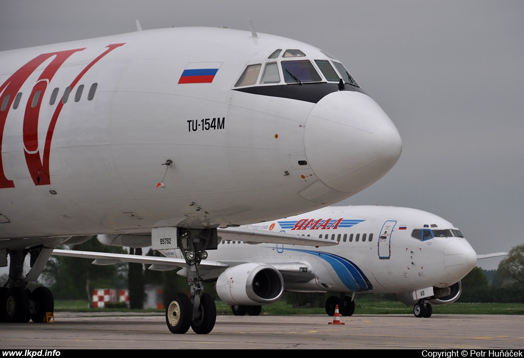 KMV Avia – Tupolev TU-154M RA-85792