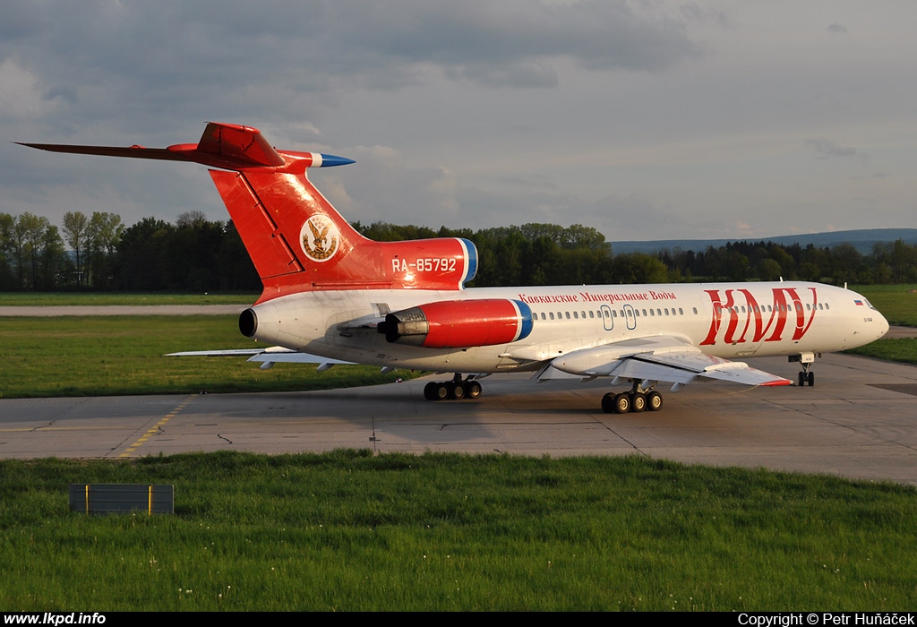 KMV Avia – Tupolev TU-154M RA-85792