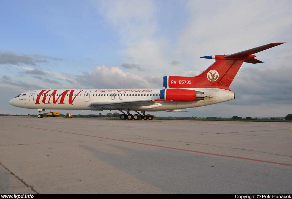 KMV Avia – Tupolev TU-154M RA-85792