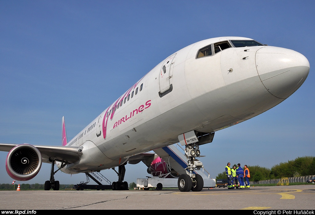 VIM Airlines – Boeing B757-230 RA-73010