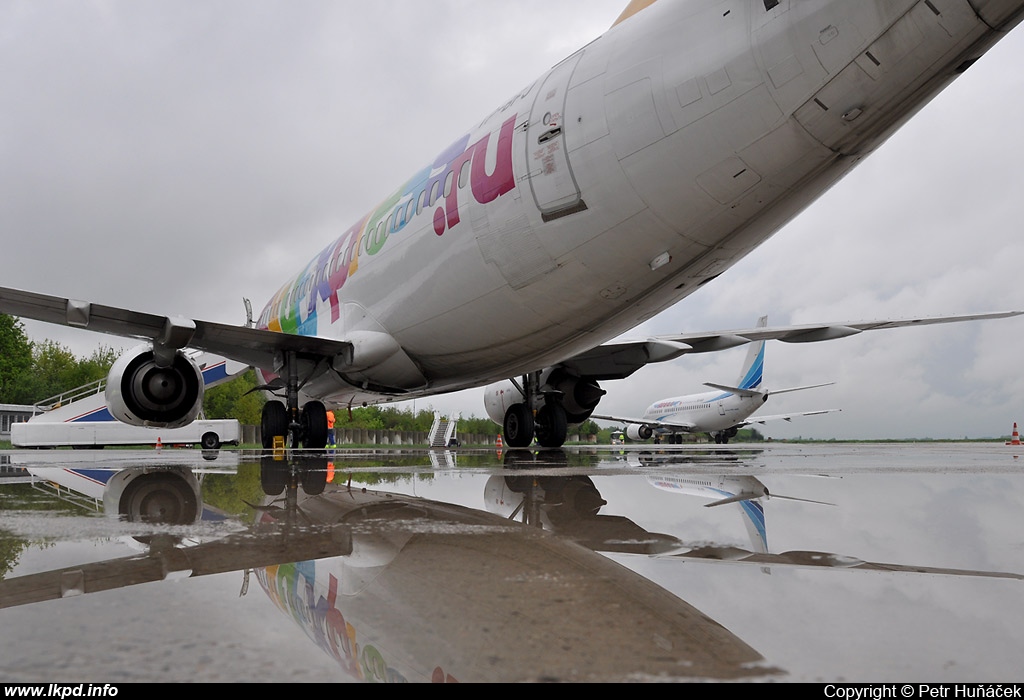 Sky Express – Boeing B737-5L9 VP-BFJ