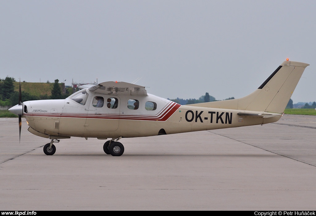 Aviatick klub – Cessna P210R Pressurized Centurion  OK-TKN