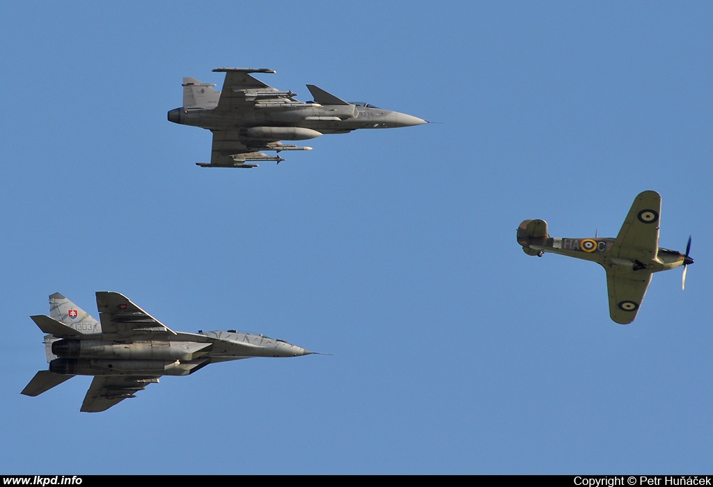 Slovakia Air Force – Mikoyan-Gurevich MiG-29UBS 1303