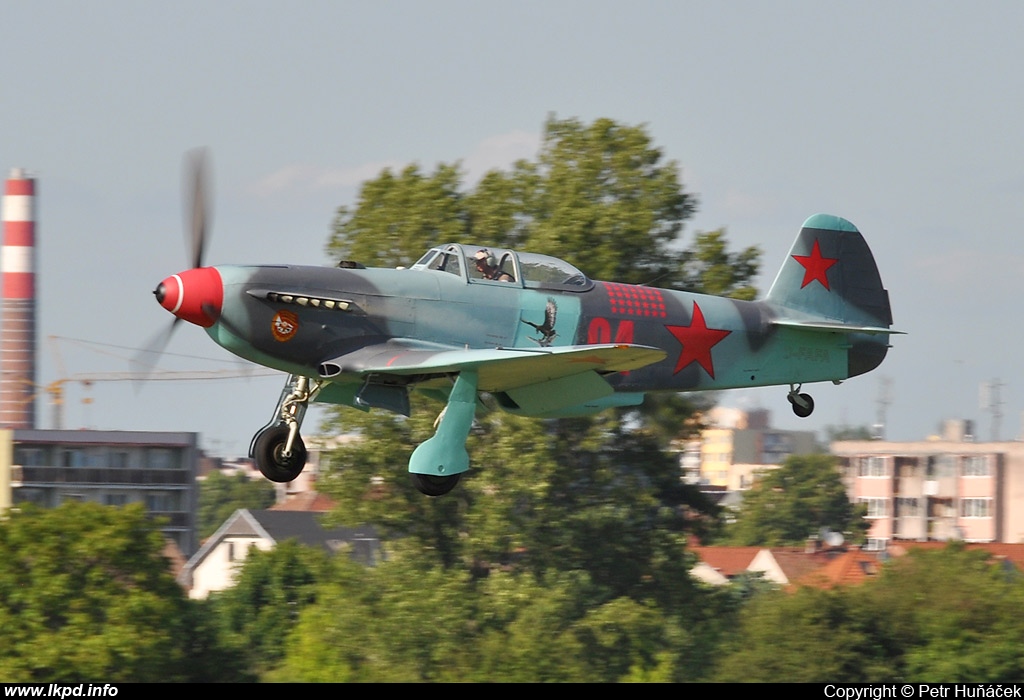 Private/Soukrom – Yakovlev YAK-9UM D-FAFA