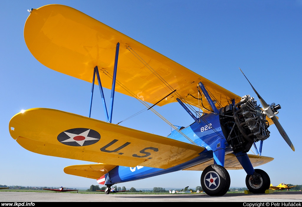 Private/Soukrom – Boeing A75N1 Stearman N351AH