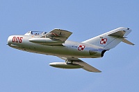 Polskie Orly – PZL - Mielec Lim-2 (MiG-15UTI)  SP-YNZ