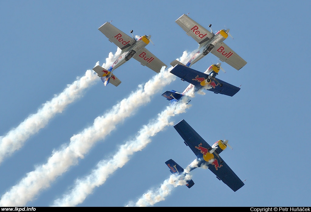 The Flying Bulls – Zlin Z-50LX OK-XRA